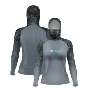 Camisa FusionX Feminina Brk Camuflado Preto Cinza com Capuz e Proteção UV50+